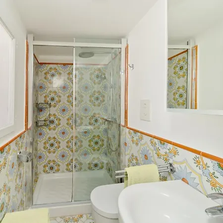 I Tre By Caprirooms Holiday home Capri