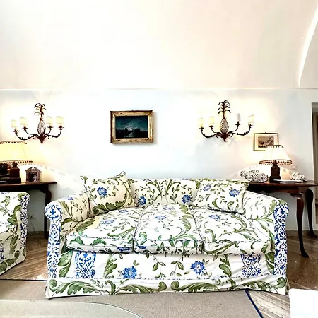 Holiday home I Tre By Caprirooms *