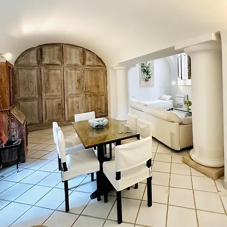 I Tre By Caprirooms Holiday home